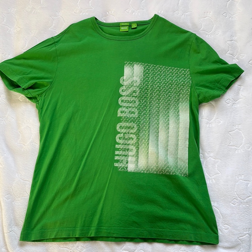 Mens XL Hugo Boss Tshirt